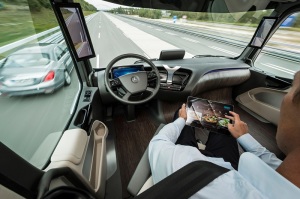 mercedes-benz-future-truck-2025-dash